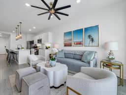 Walk to Deeded Beach! Beach Gear! Hot Tub! Pools!