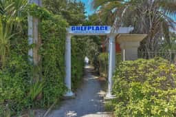 Walk to Deeded Beach! Beach Gear! Hot Tub! Pools!