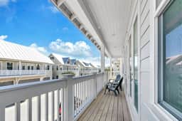 Prominence, The Big Chill! 2 Pools! 4 Bikes!