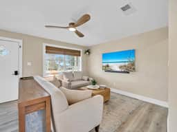 Pet Friendly! Walk to Beach! Fenced Yard!