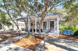 Private Deeded Beach, Golf Cart, Dogs, Bikes