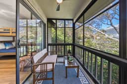 30A Sleeps 7, Pools, Tennis, Walk to Beach
