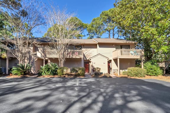 5-min Walk to Beach 30A! Pool, Tennis & 6 Bikes!